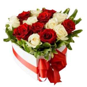 Arreglo de 14 Flores en Caja de Corazón