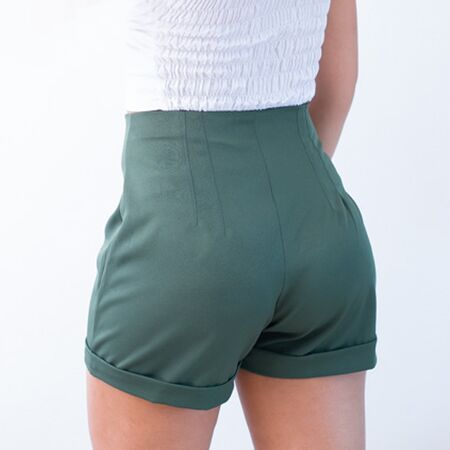 Yojanna Valera Pantalón Corto de Pinzas