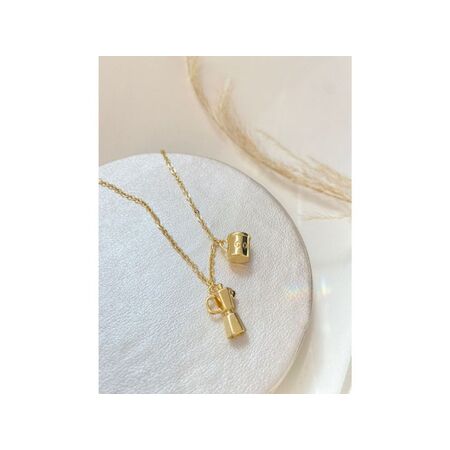 Cadena con Dije de Greca y Taza
